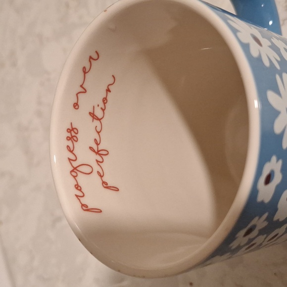 Room Essentials Progress Over Perfection cup - Picture 2 of 7